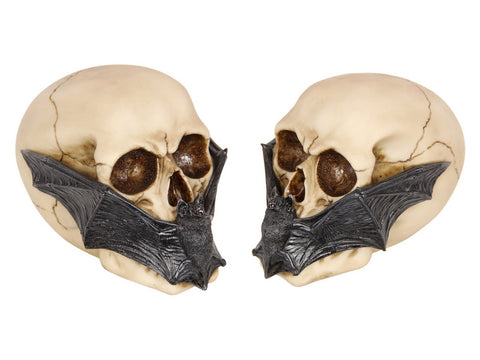 Skull Head W/Bat Mask 14CM